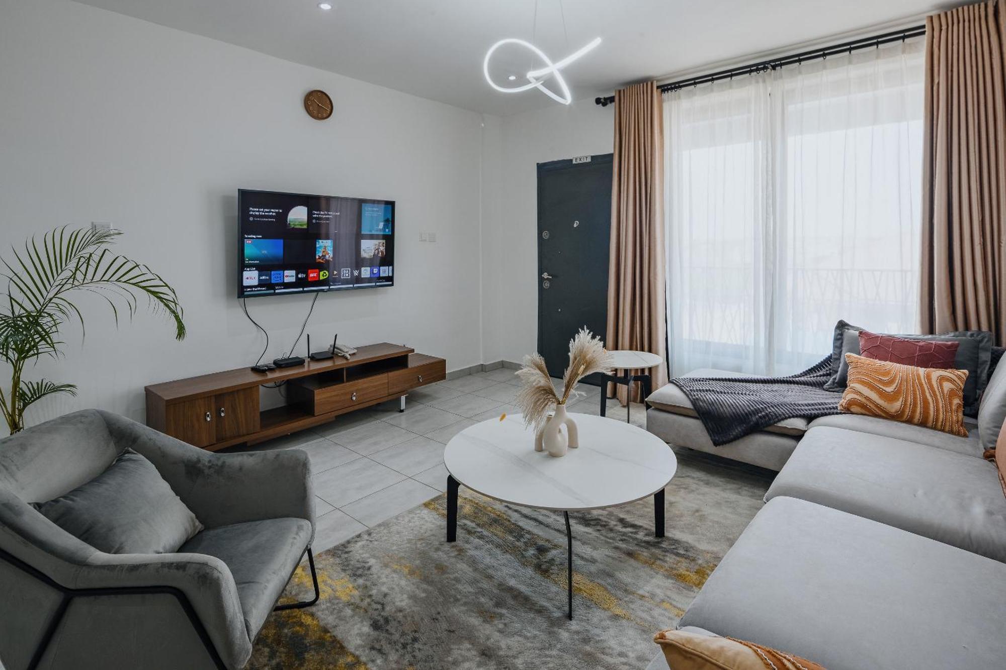 The Avery Apartments At Odomaa Place, East Airport Akkra Exterior foto