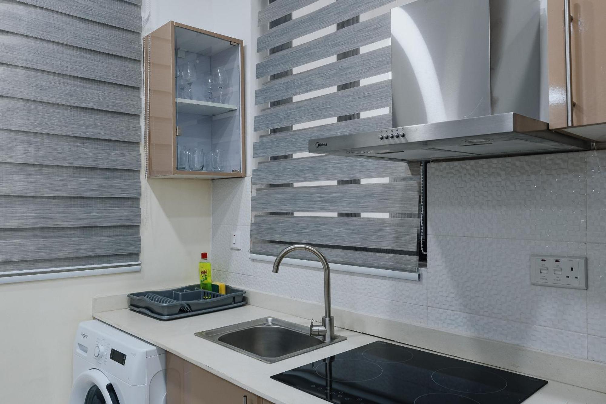 The Avery Apartments At Odomaa Place, East Airport Akkra Exterior foto