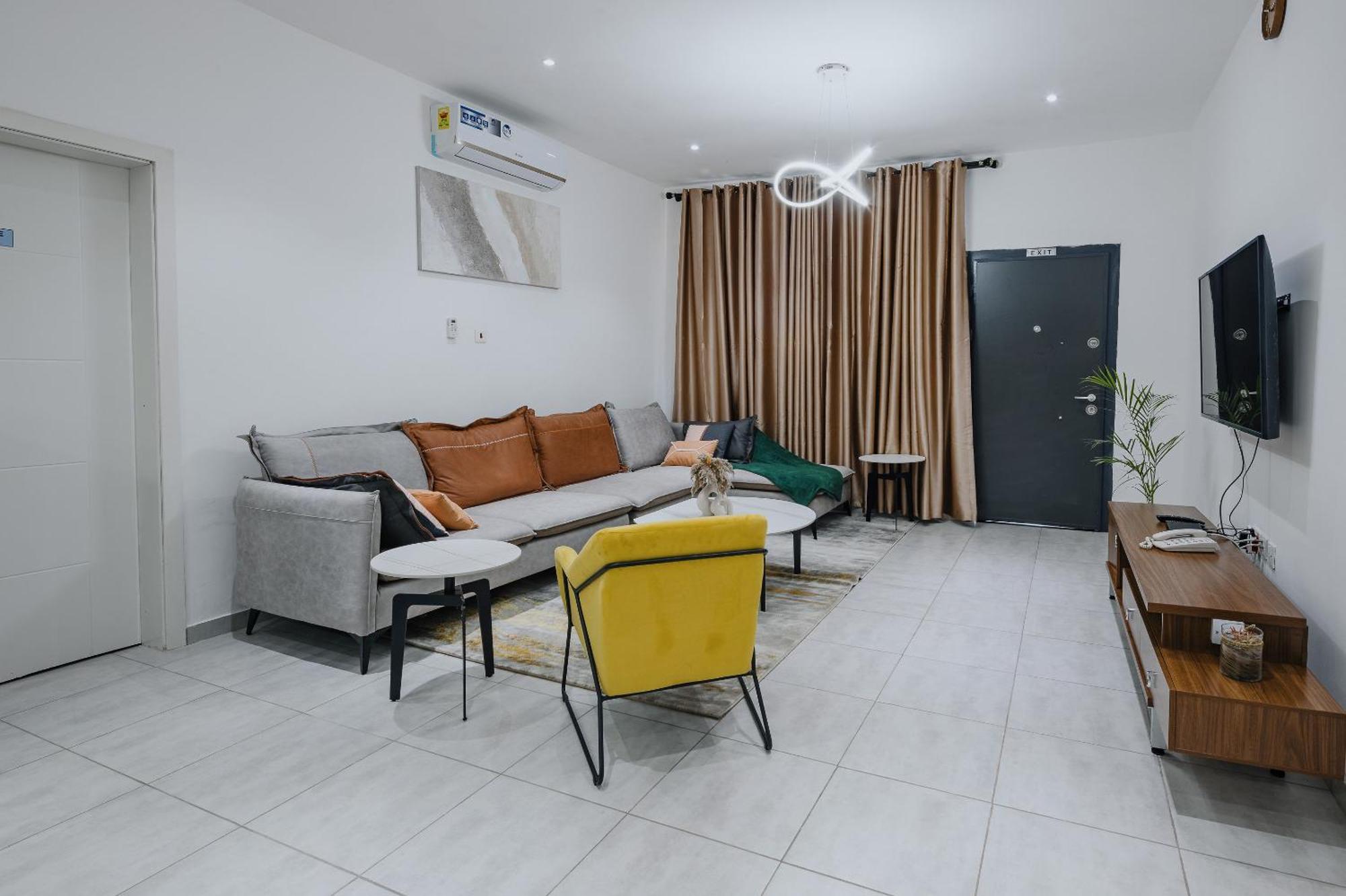 The Avery Apartments At Odomaa Place, East Airport Akkra Exterior foto